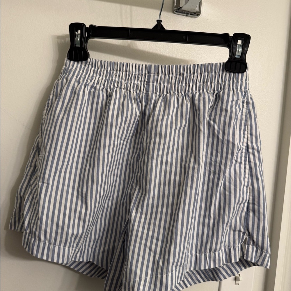 Abercrombie & Fitch Blue and White Striped Pajama Shorts—SIZE S
